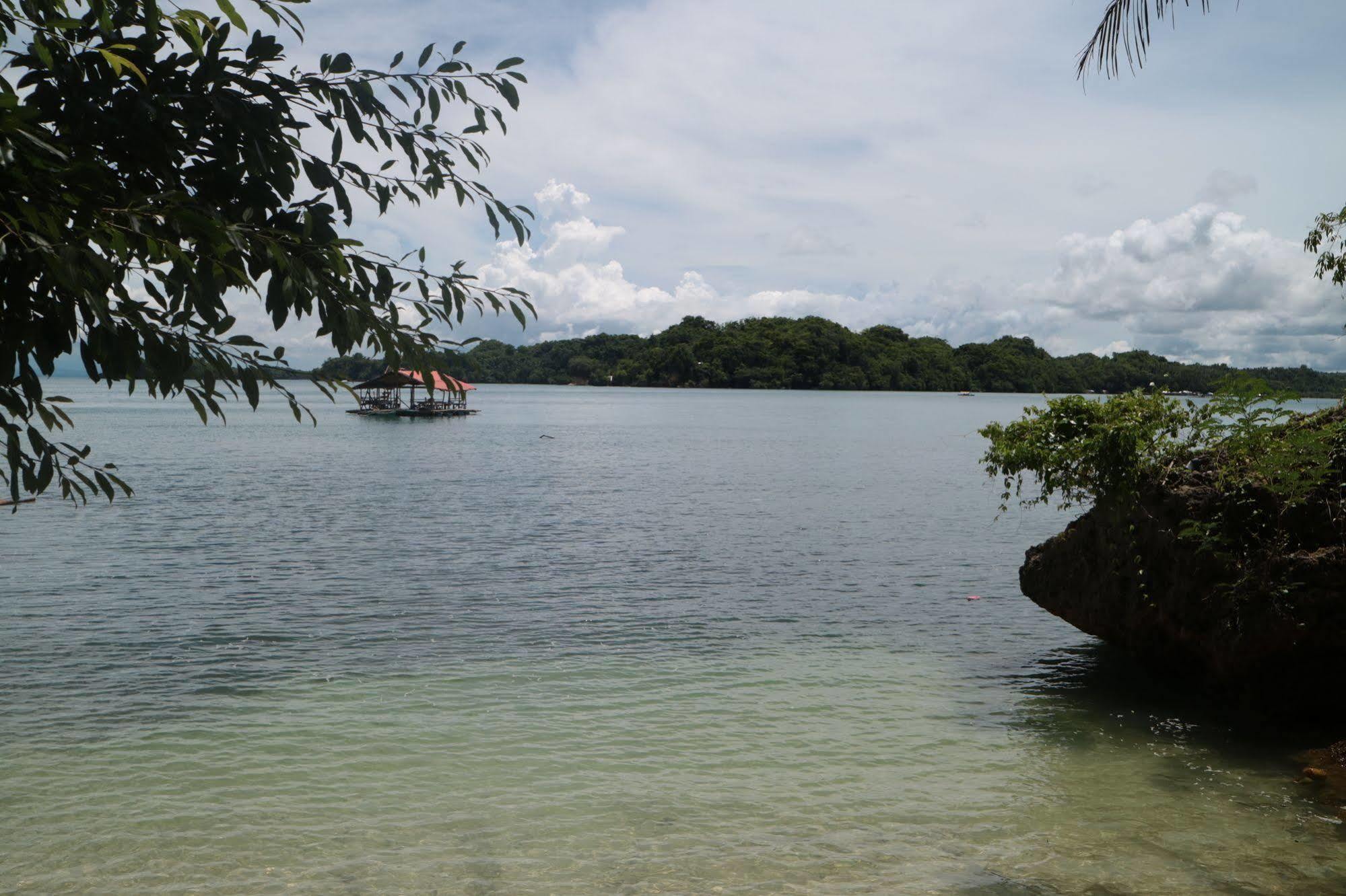 Jannah Glycel Beach House Guimaras Exterior photo